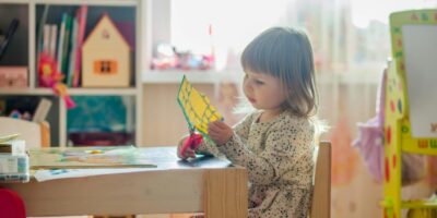 Messy Fun, Meaningful Gifts: Mother’s Day Crafts Toddlers Can Actually Make