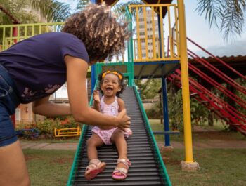 Working Parents’ Summer Survival Guide: Simple Routines That Keep Preschoolers Happy and Engaged
